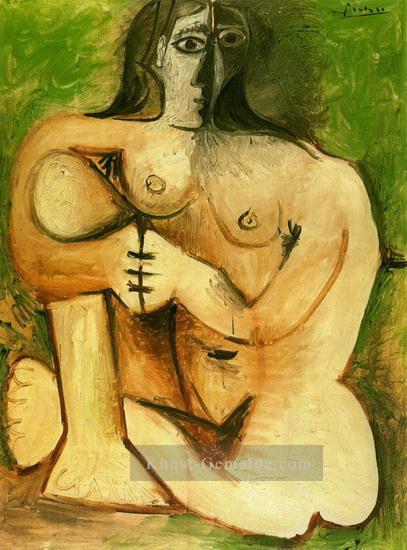 Frau nackt accroupie sur fond vert 1960 kubist Pablo Picasso Ölgemälde